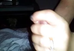 Oudere gratis sex films nl vaders neuken elkaar met een jong sexy model op straat.