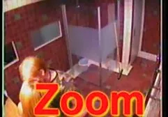 Een mooi 18-jarig meisje sex fims gratis met een jong lid.