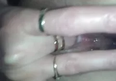 De Oude man bespioneerde het slapende meisje, rukte zich af en gooide sex film gratis kijken een lul naar haar.