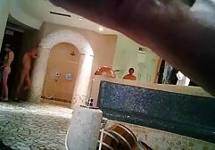 Meisje vervalste olie verpulverde vagina in gratis sexsfilm lesbisch naakt