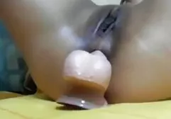 Mager blondje op hoge hakken doet een wilde twerk op een sexfilmjes gratis lul