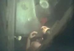De man zette de schoonheid van kanker met 18 jaar lekkere sexfilms en neukte hard.