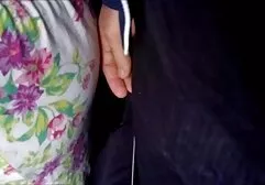 Mooie Nicole wiebelt met haar vingers en zuigt aan de penis van lekkere sexfilms haar vriend.