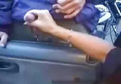 Stiefvader eet sexfilm 123 een blondje in de vagina.