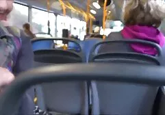 Twee mannen en een mooi naakt meisje hebben gratis geile sex films een triootje.