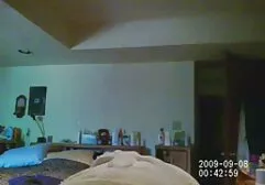 Als een echte man, een man die gratis geile sexfilmpjes zijn hoed likt voor zijn mooie meisje.
