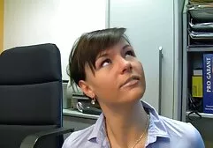 Een Tsjechisch meisje gratis trio sexfilm gezogen door een oude man en goot dan haar hoofd