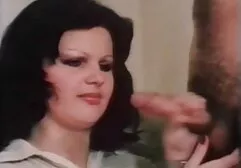 Zek neukt de gratis sexfilms vrouw in kukolda.